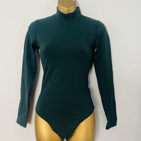 Abercrombie Mock Neck Bodysuit Green Long Sleeve | Minimal Chic Fall Essential - Picture 3 of 5